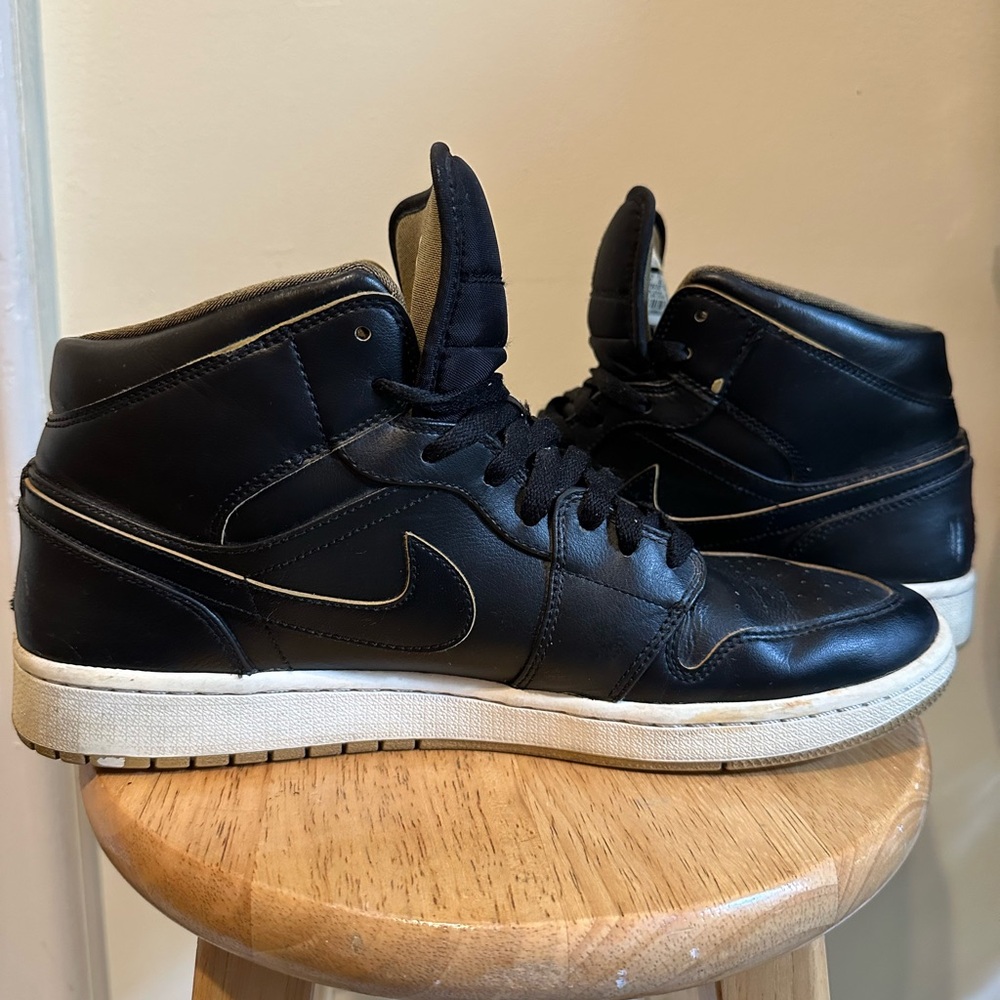 Jordan 1